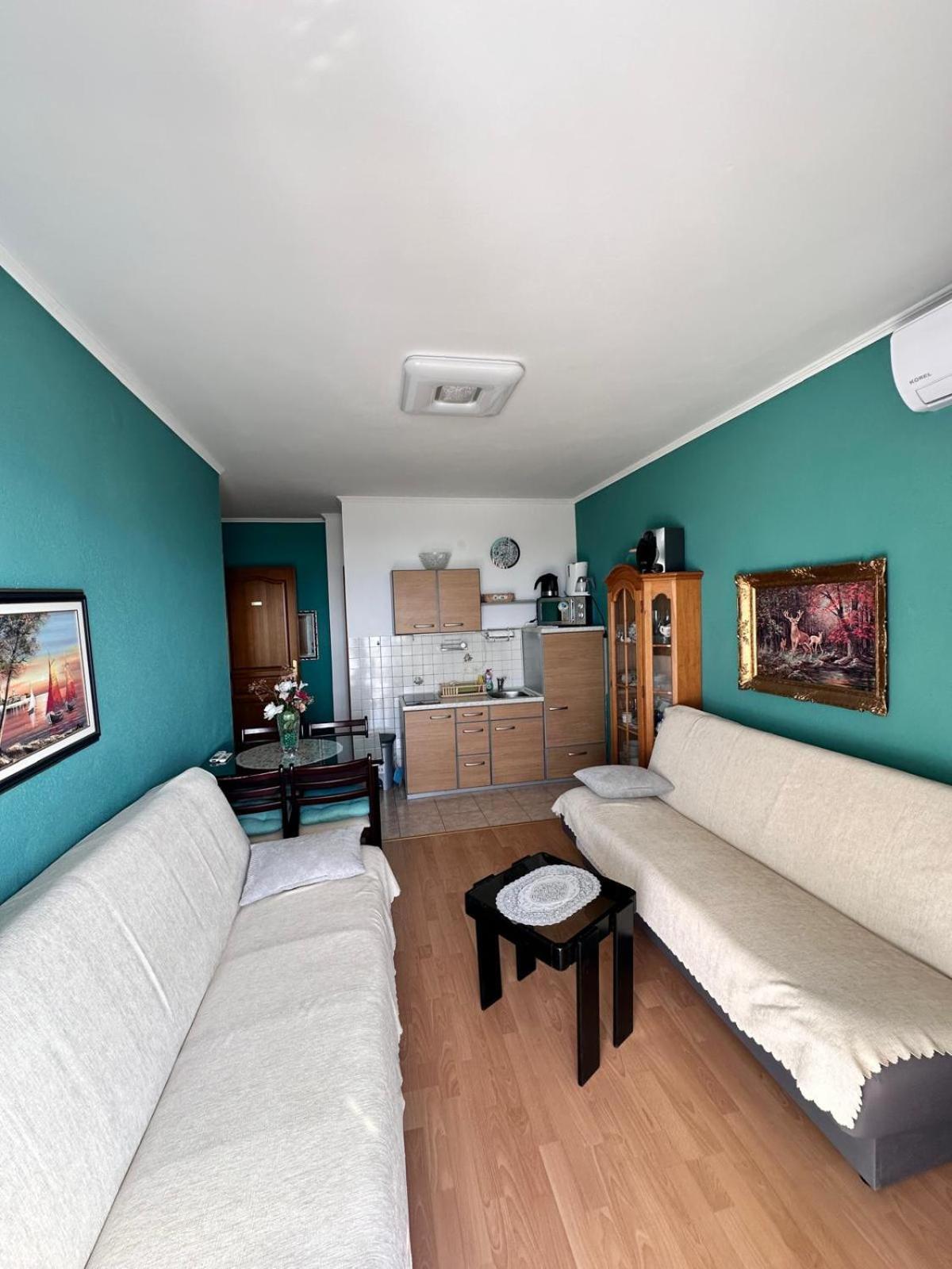 Apartmani Djurda Đảo Krk Ngoại thất bức ảnh