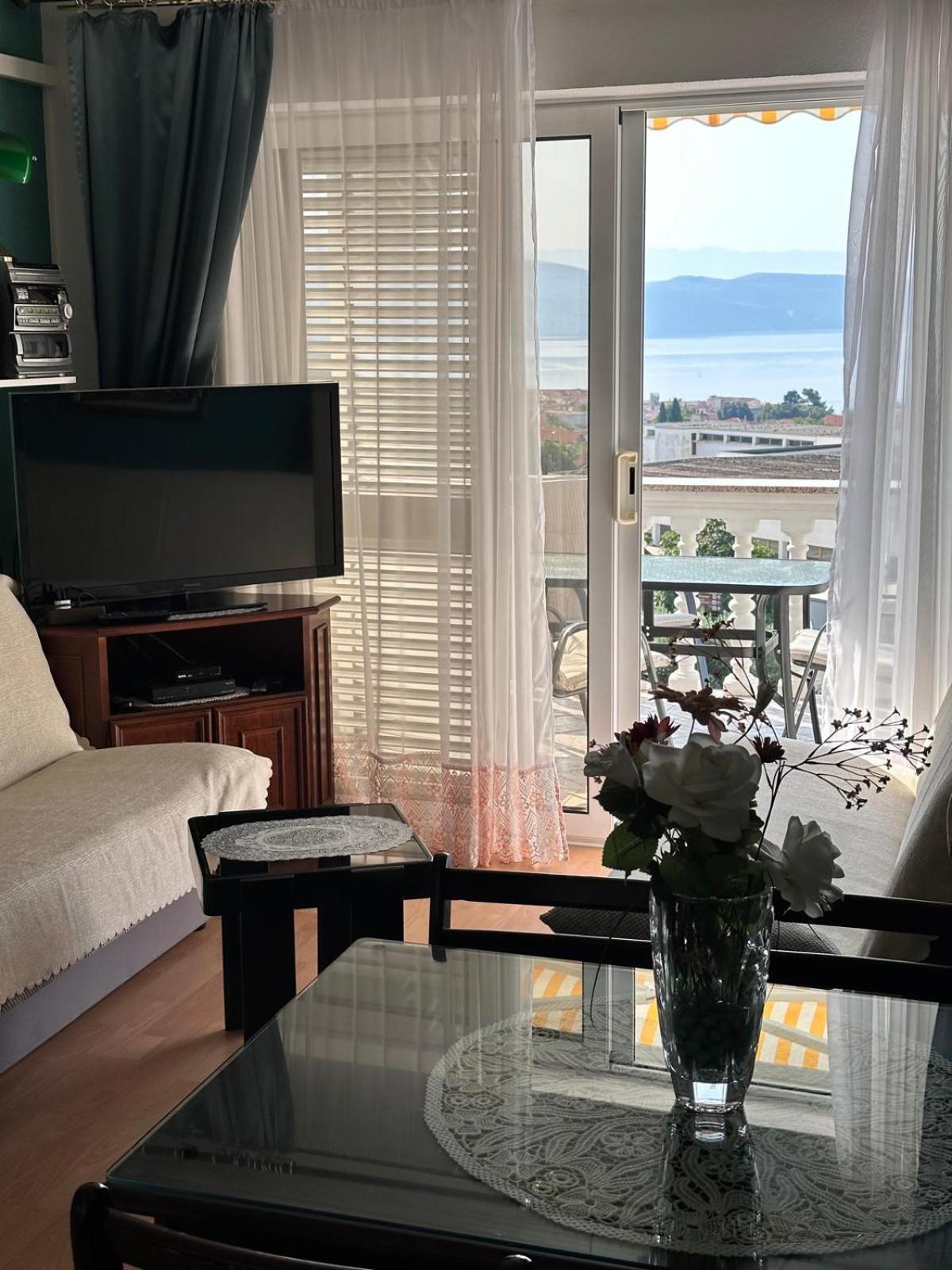 Apartmani Djurda Đảo Krk Ngoại thất bức ảnh