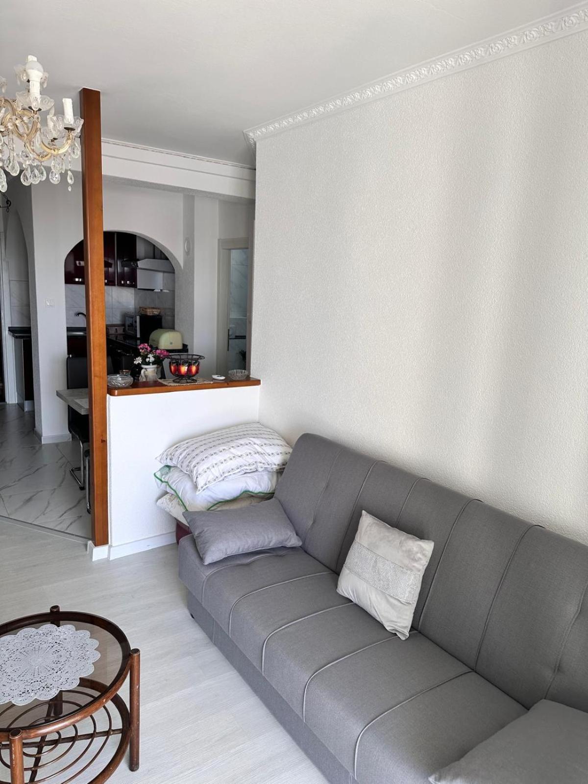 Apartmani Djurda Đảo Krk Ngoại thất bức ảnh